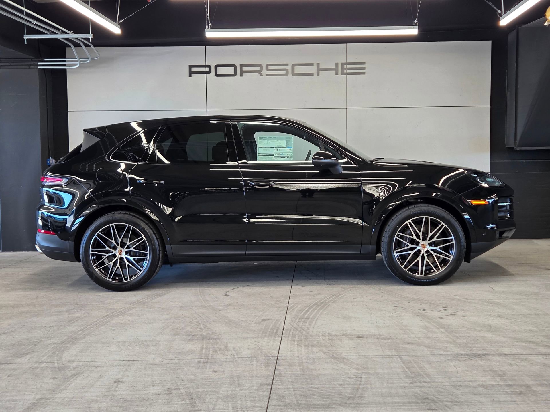 New 2026 Porsche Cayenne AWD/4WD image 27