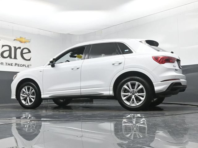 Used 2025 Audi Q3 2.0T Premium AWD/4WD image 57