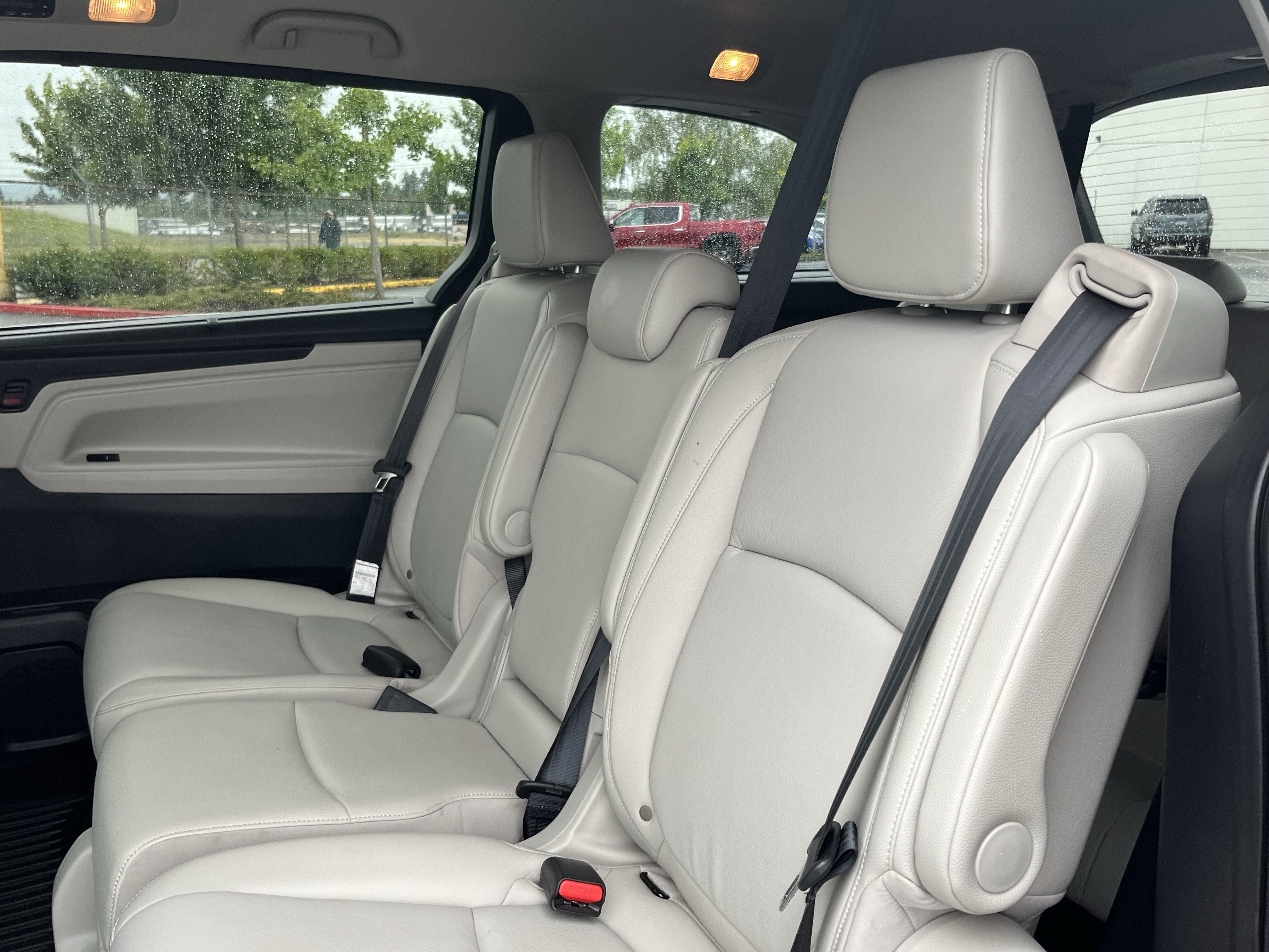 Used 2025 Honda Odyssey EX-L image 14