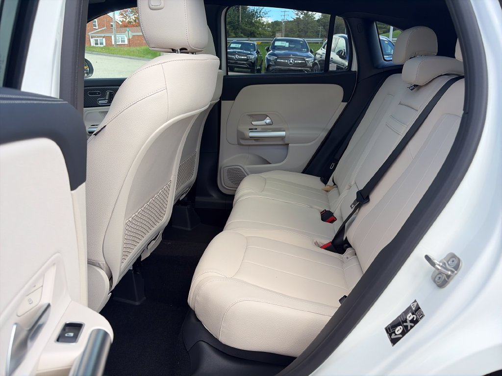 New 2026 Mercedes-Benz GLA 250 4MATIC image 24