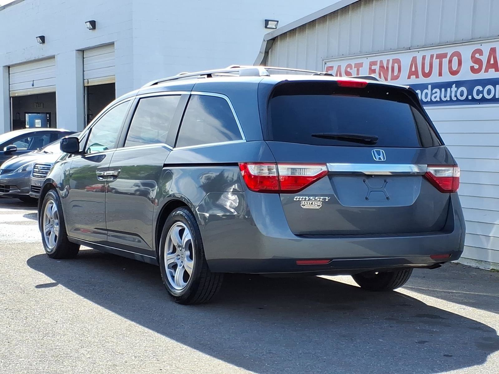 Used 2011 Honda Odyssey EX-L image 3