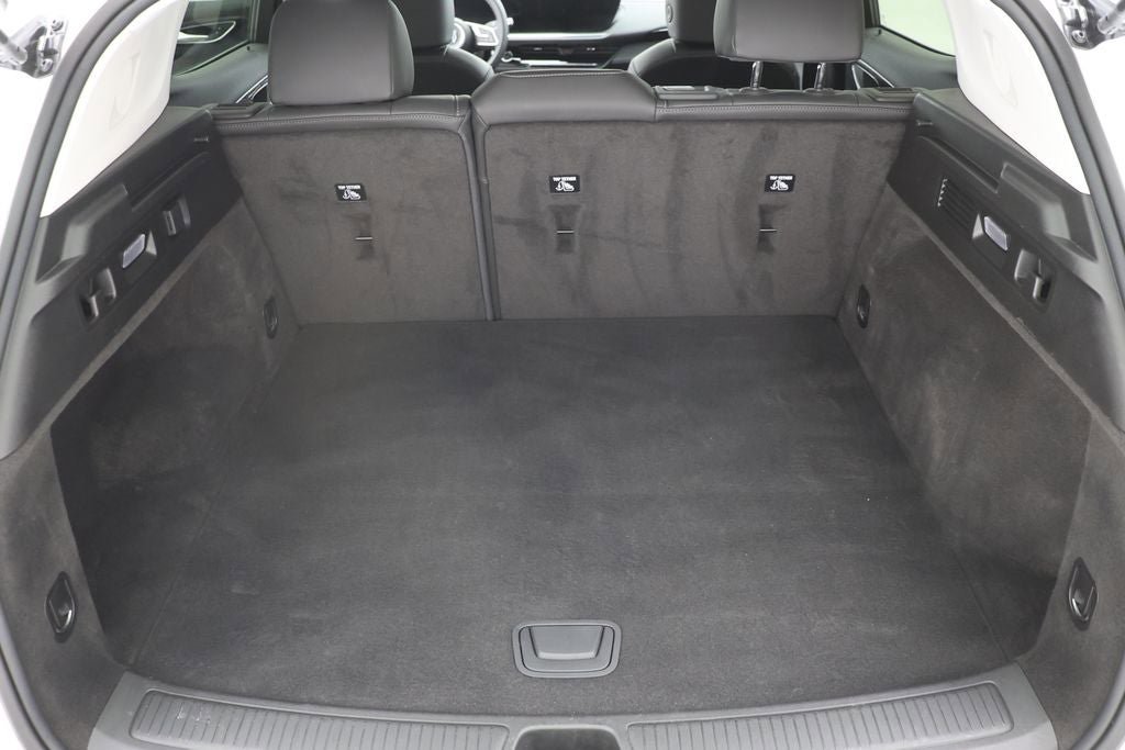 Used 2025 Buick Envision Preferred AWD/4WD image 27