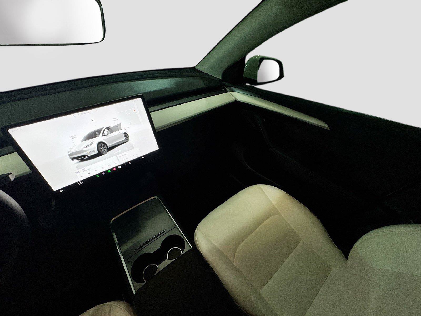 Used 2025 Tesla Model Y Long Range AWD/4WD image 8