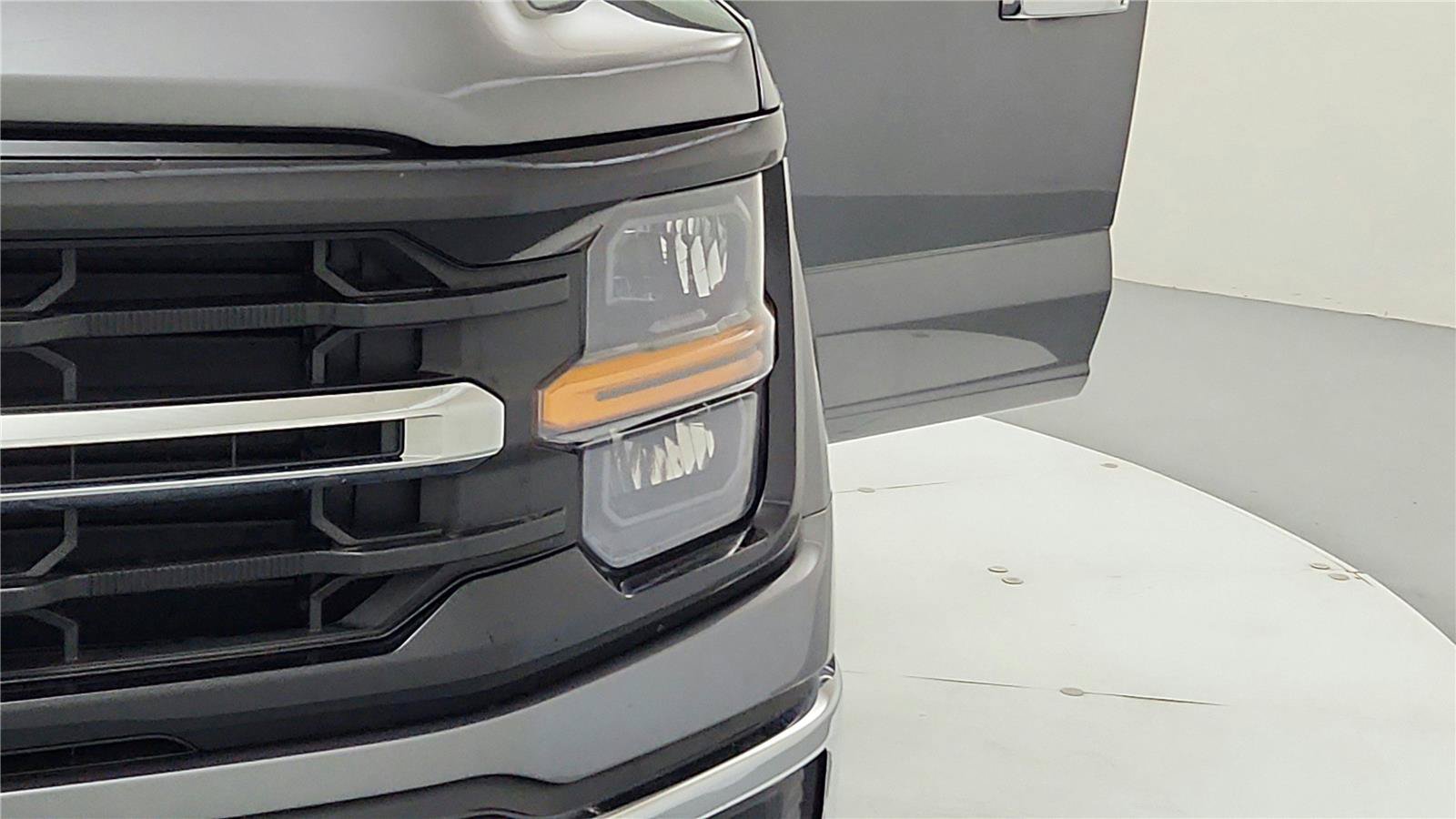 Used 2025 Ford F150 XLT w/ Equipment Group 301A Standard AWD/4WD image 18