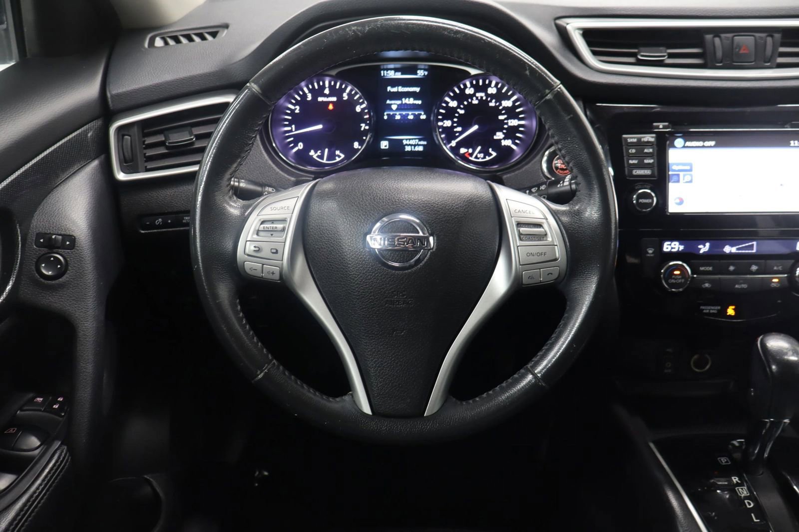 Used 2015 Nissan Rogue SL image 20