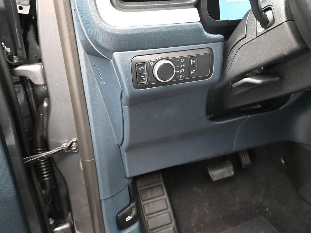 New 2026 Ford Maverick XLT image 11