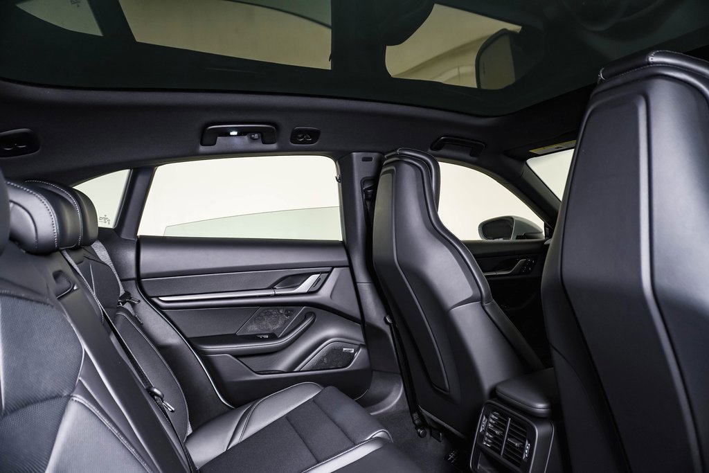 New 2025 Porsche Taycan 4 Cross Turismo image 16