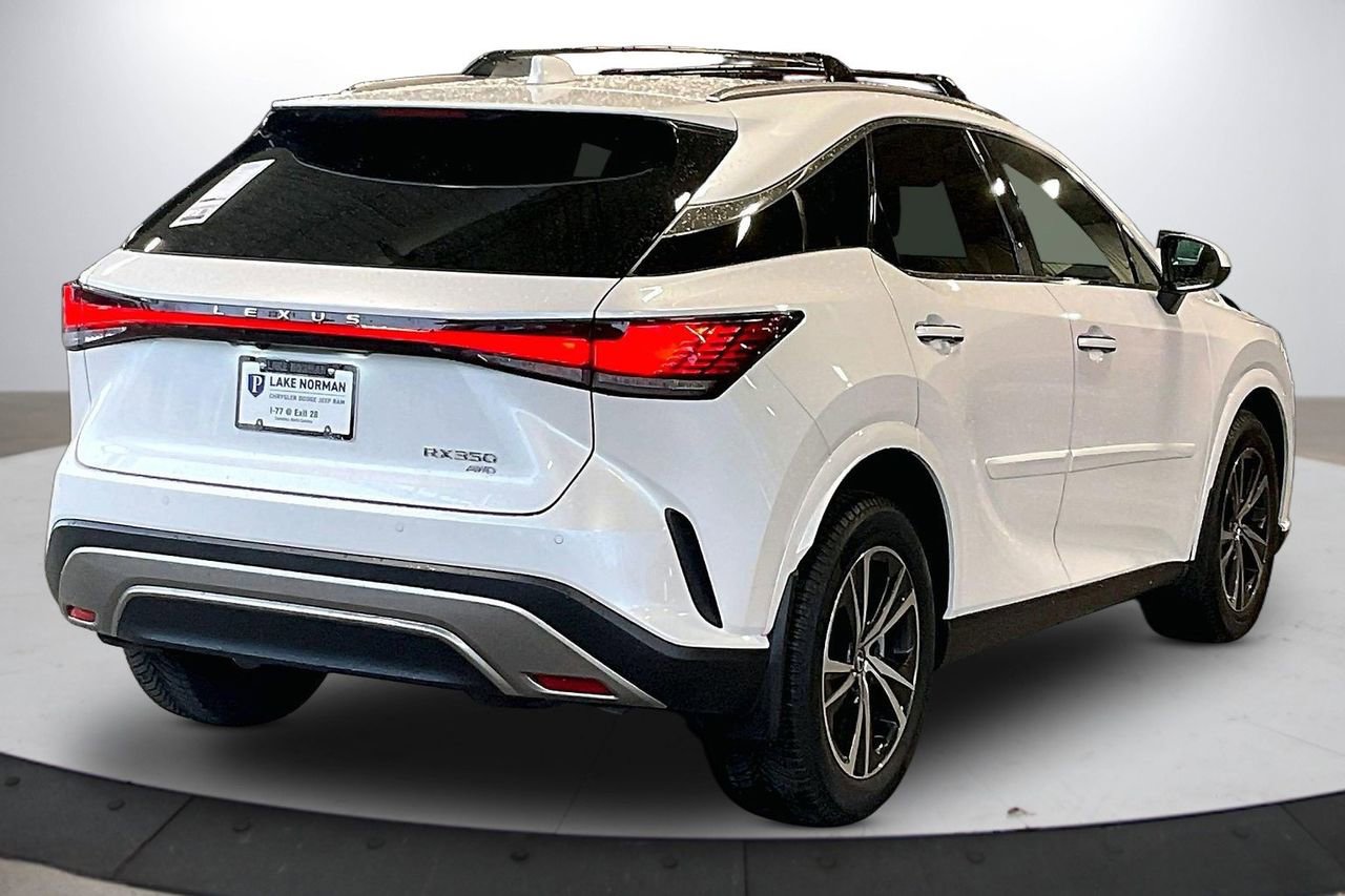 Used 2023 Lexus RX 350 Premium w/ Accessory Package image 9
