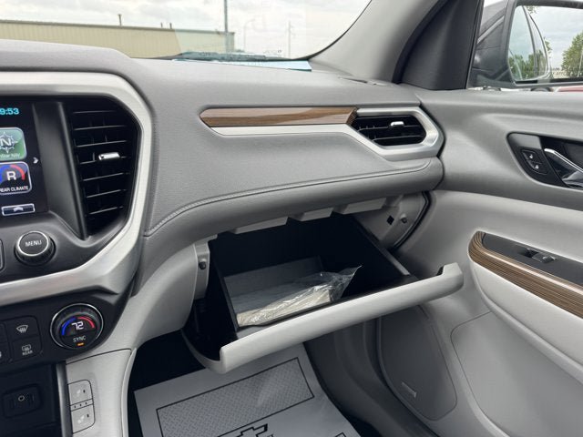 Used 2018 GMC Acadia SLE AWD/4WD image 21