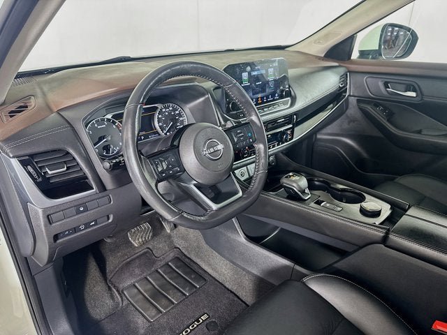 Certified 2023 Nissan Rogue SL w/ SL Premium Package AWD/4WD image 9