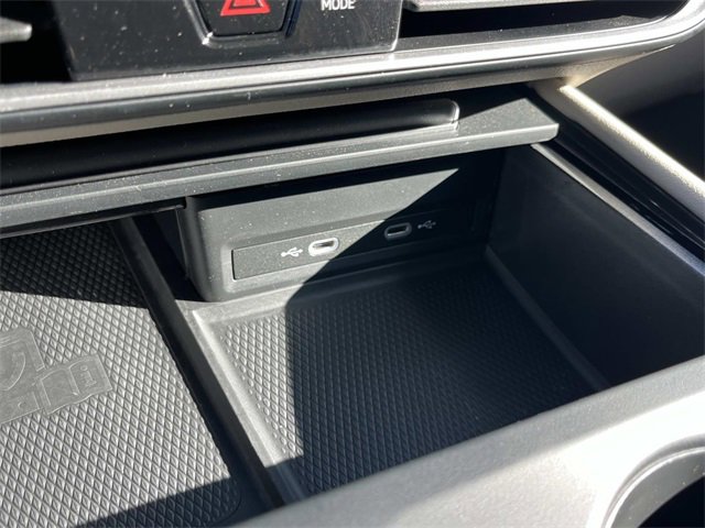 Used 2024 Volkswagen Atlas SE image 34