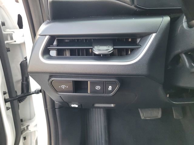 Used 2025 Kia K4 LX image 22