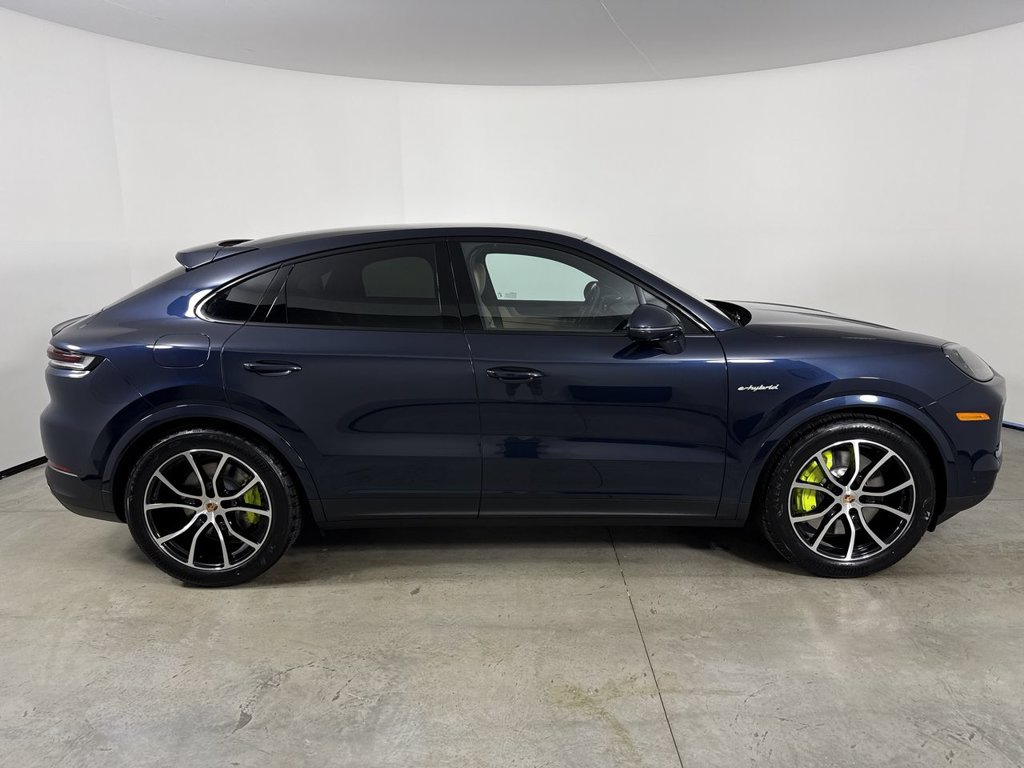 New 2026 Porsche Cayenne S AWD/4WD image 8