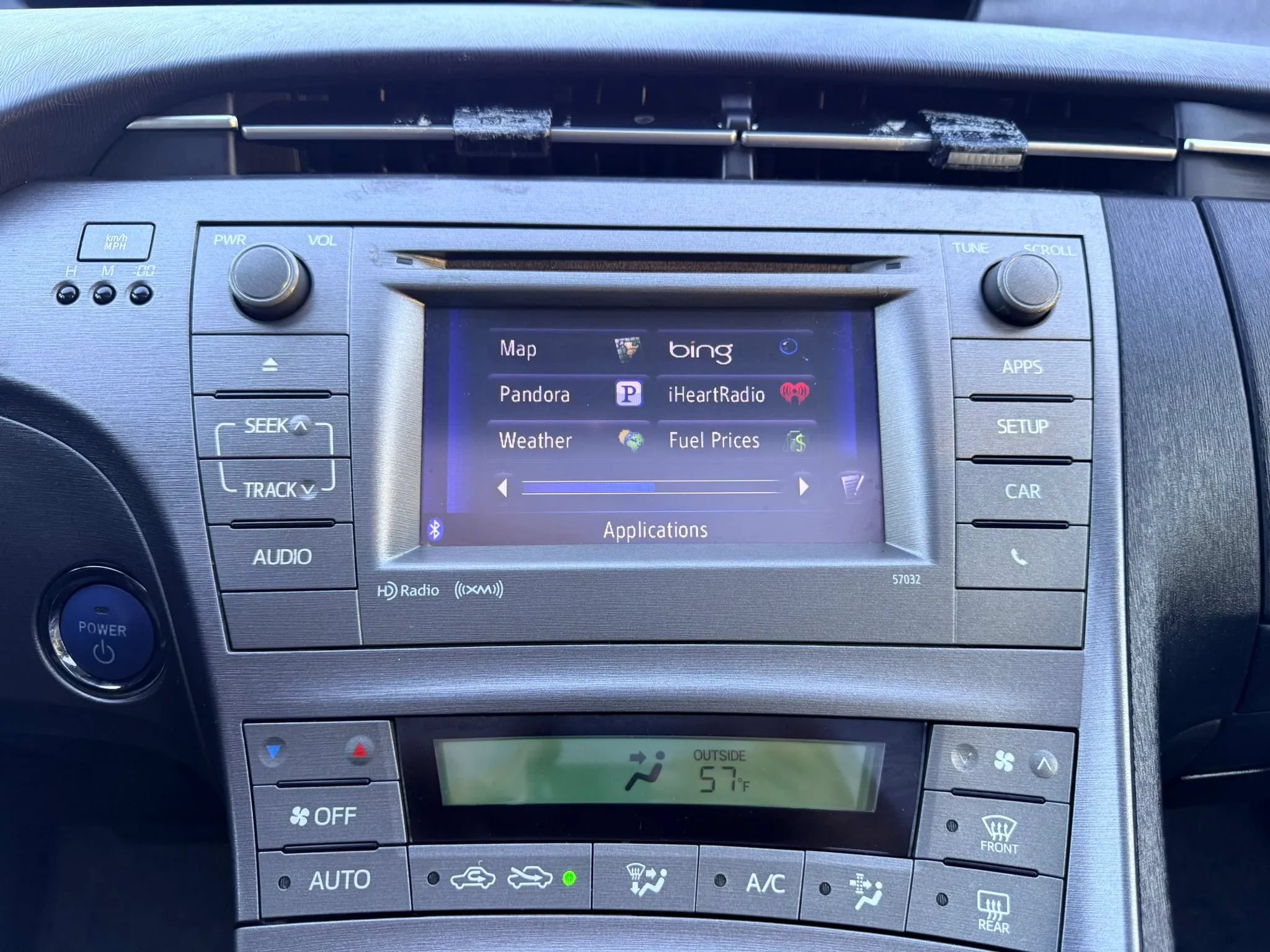 Used 2014 Toyota Prius Three w/ Solar Roof Package FWD image 18