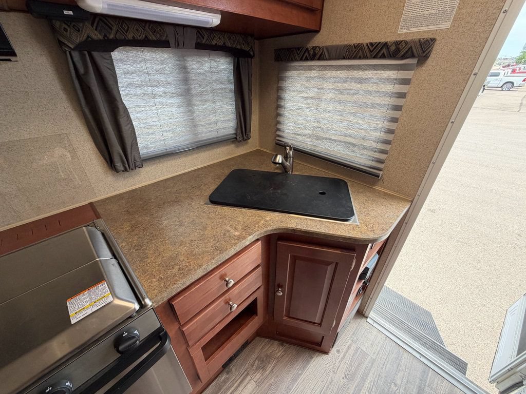 Used 2019 GMC Sierra 3500 SLE w/ SLE Fleet Preferred Package AWD/4WD image 33