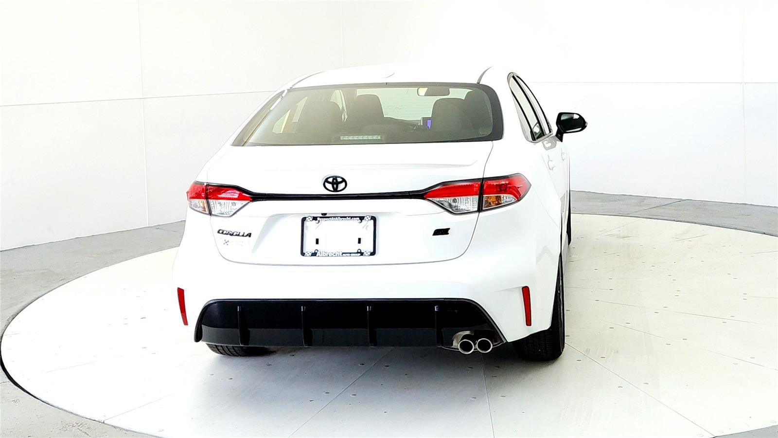 New 2026 Toyota Corolla SE FWD image 5