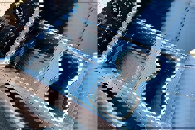 New 2026 GMC Acadia Elevation image 8