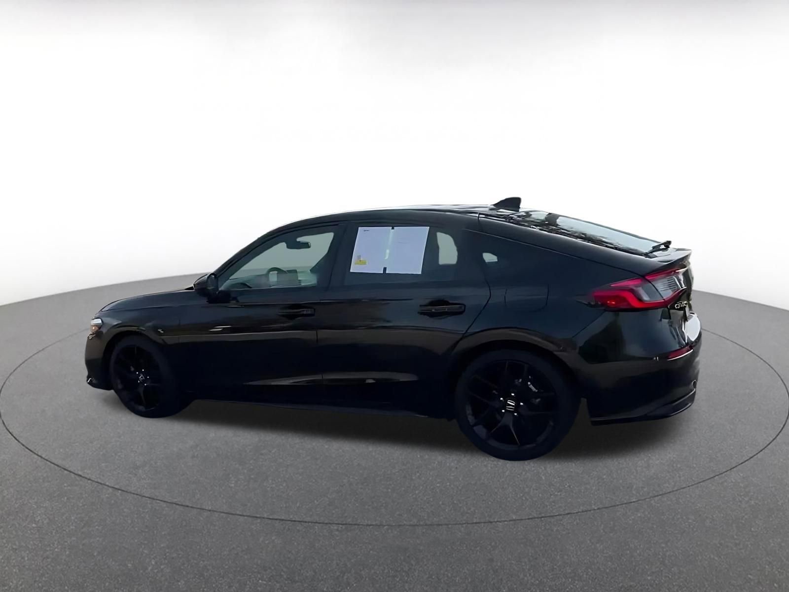 Used 2024 Honda Civic Sport image 10
