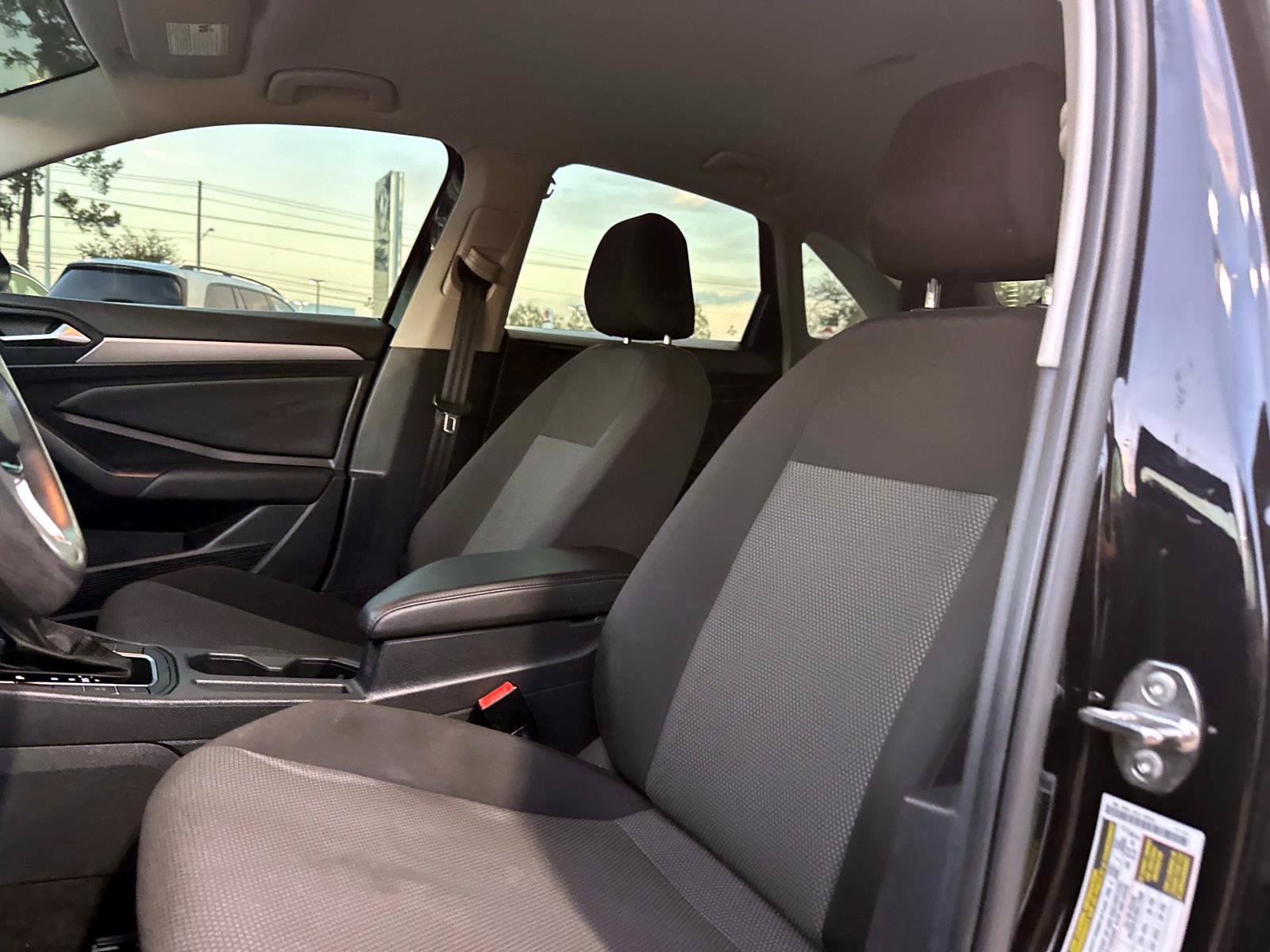 Used 2021 Volkswagen Jetta S image 17