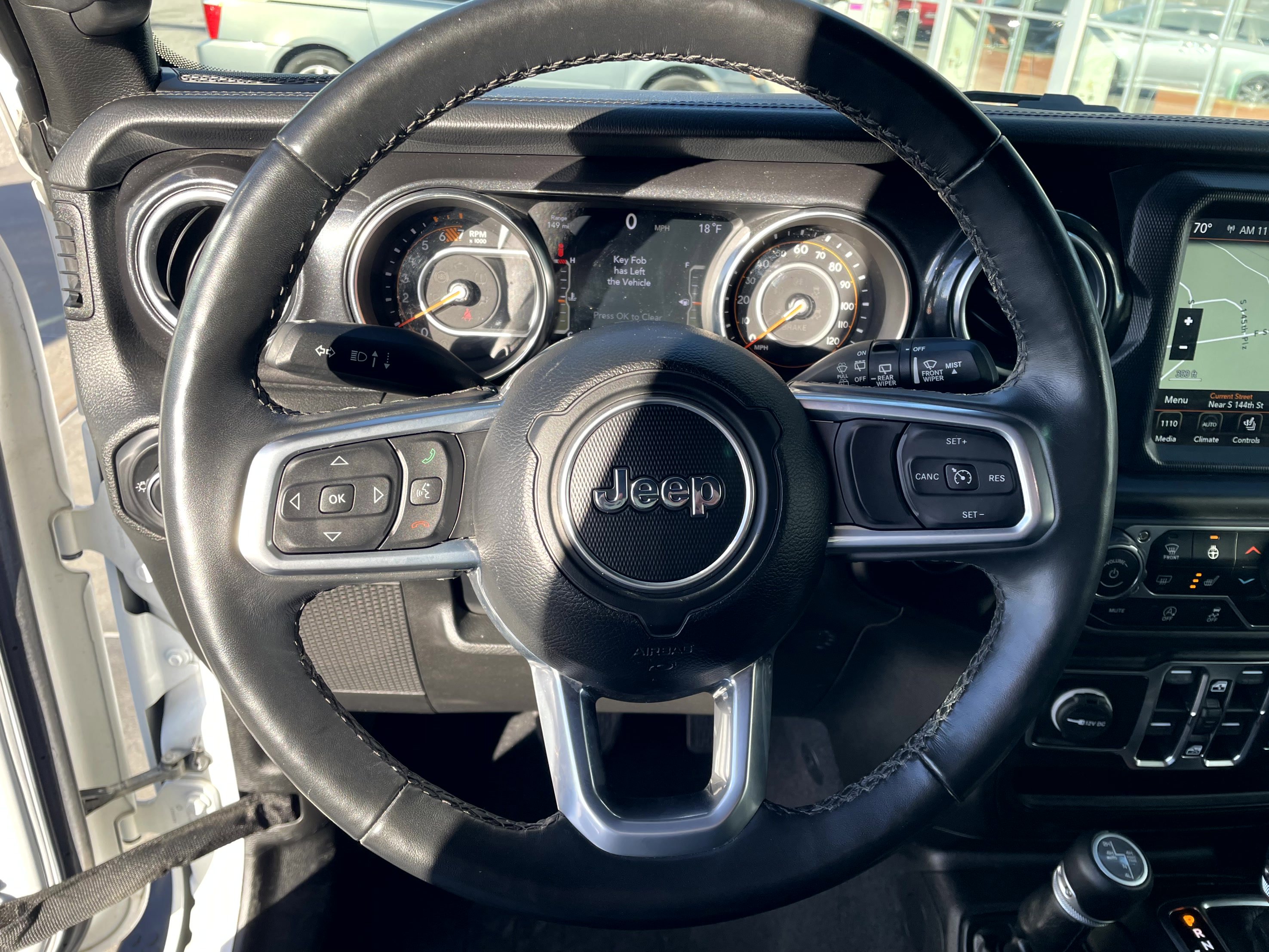 Used 2022 Jeep Wrangler Unlimited Sahara image 12