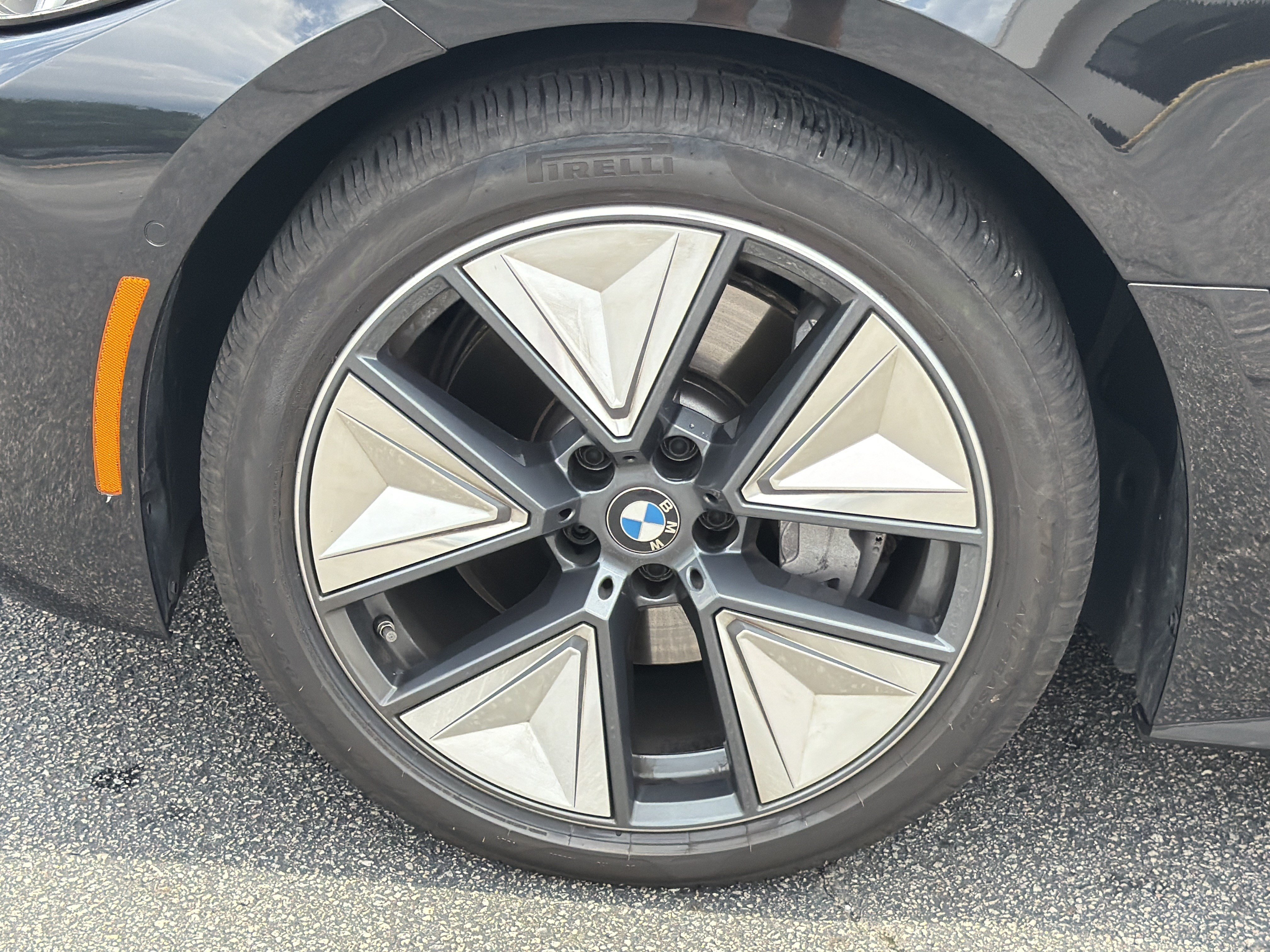 Certified 2025 BMW i4 eDrive40 w/ M Sport Package RWD image 26