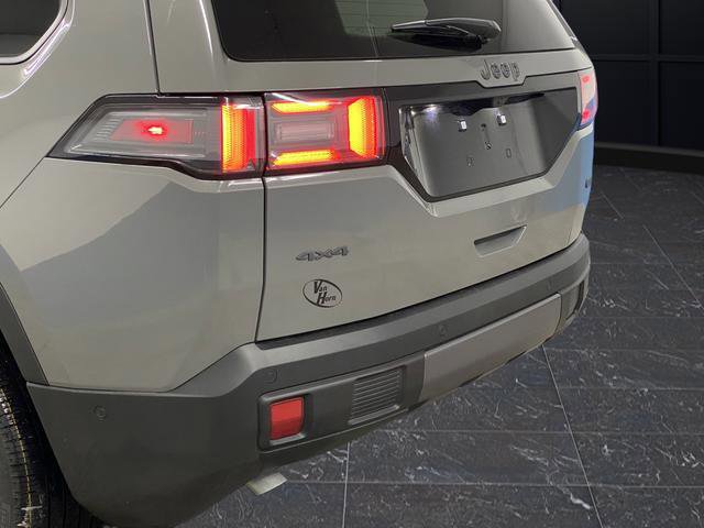 New 2026 Jeep Cherokee Overland w/ Trailer Tow Group image 36