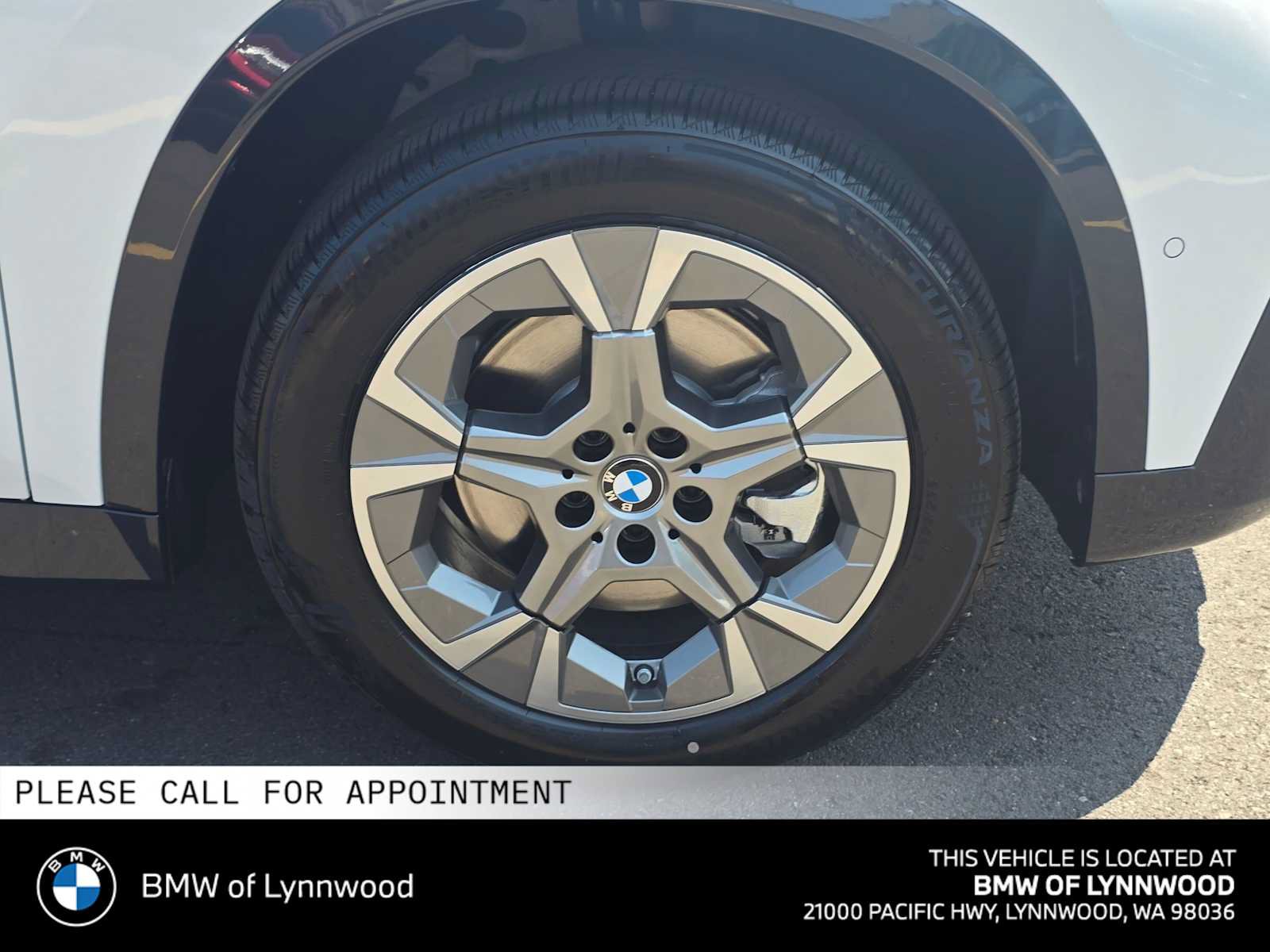New 2026 BMW X1 xDrive28i w/ Technology Package AWD/4WD image 9