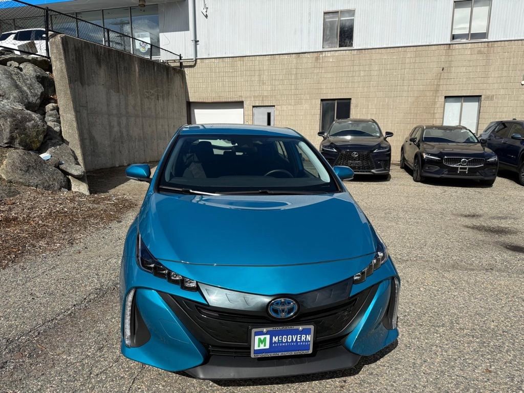 Used 2022 Toyota Prius Prime LE image 9