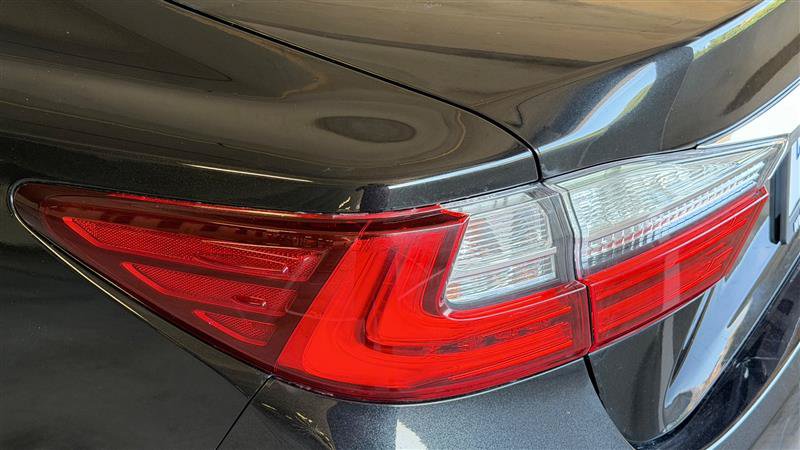 Used 2018 Lexus ES 350 w/ Navigation System Package FWD image 11