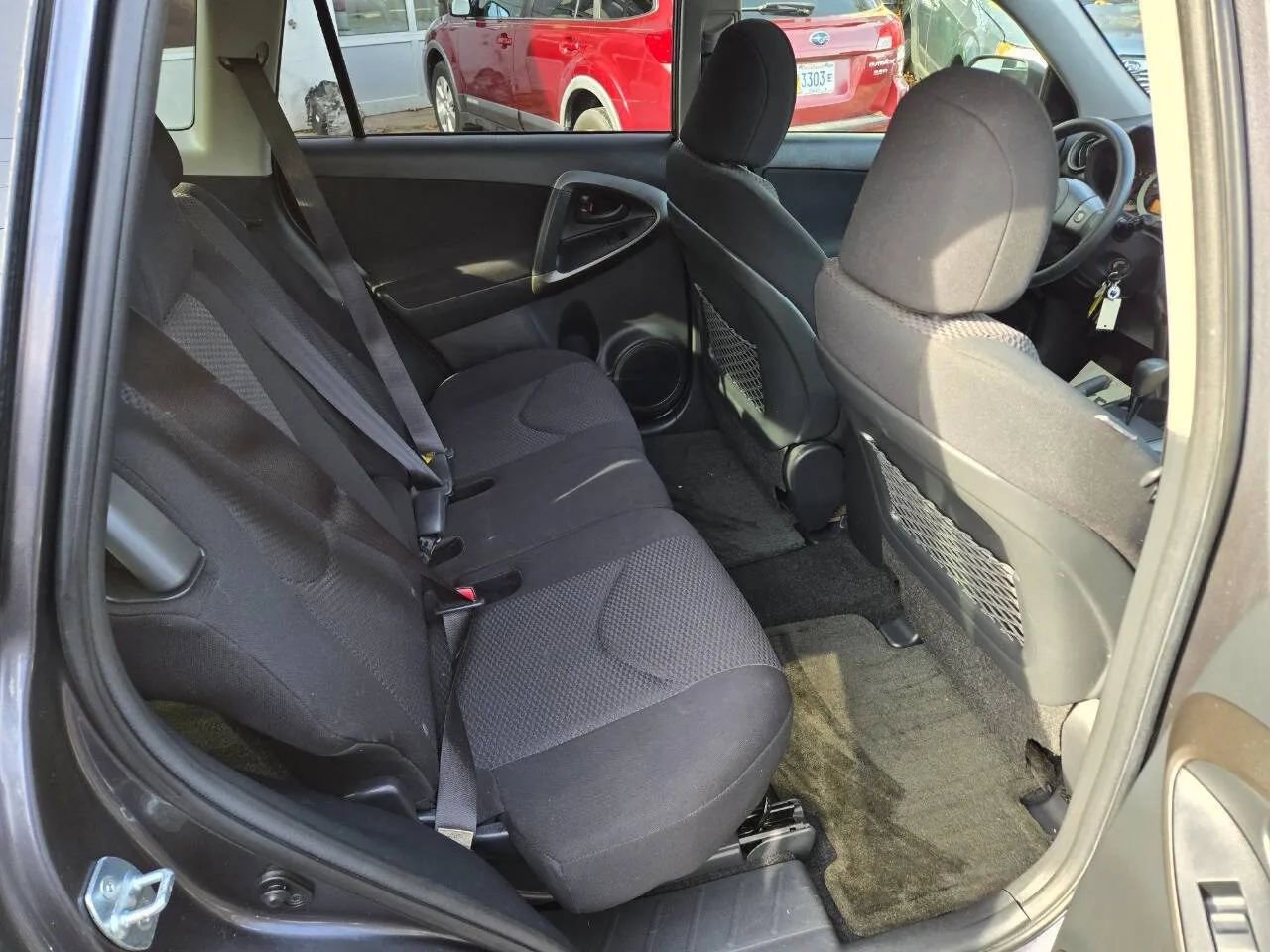 Used 2012 Toyota RAV4 Sport image 4