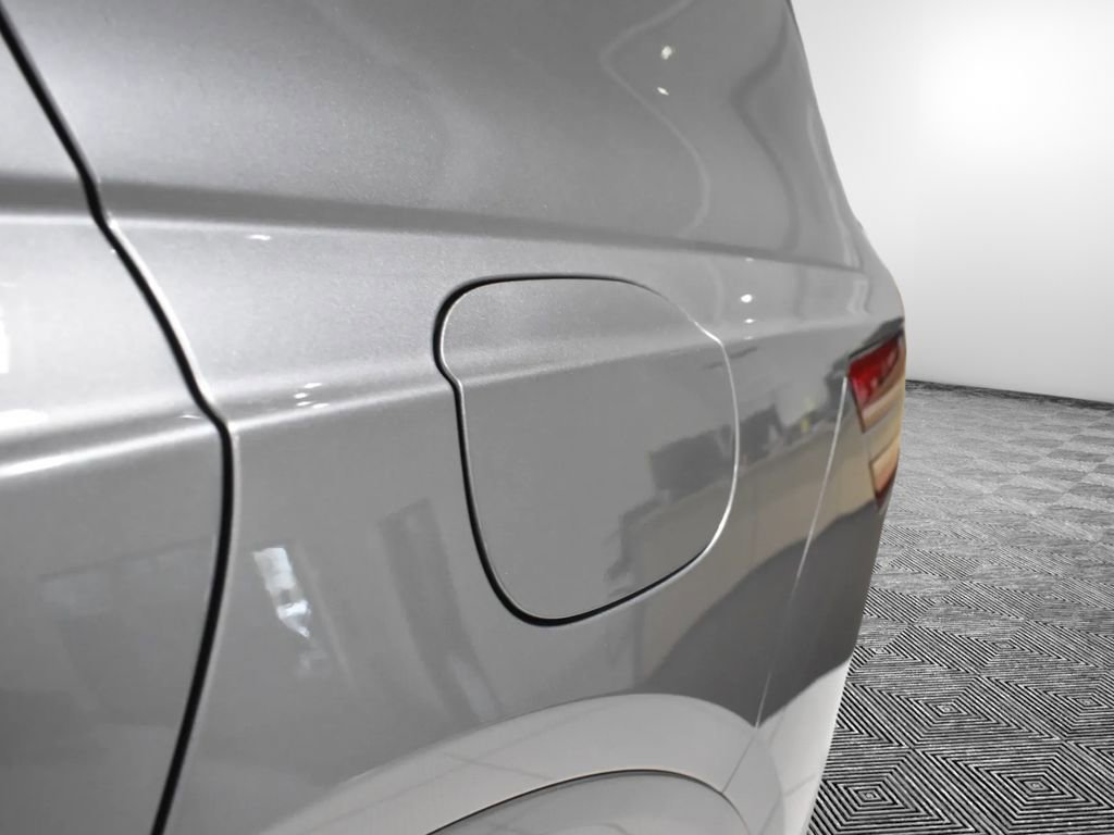 Used 2024 Genesis GV80 2.5T w/ Advanced Package image 21