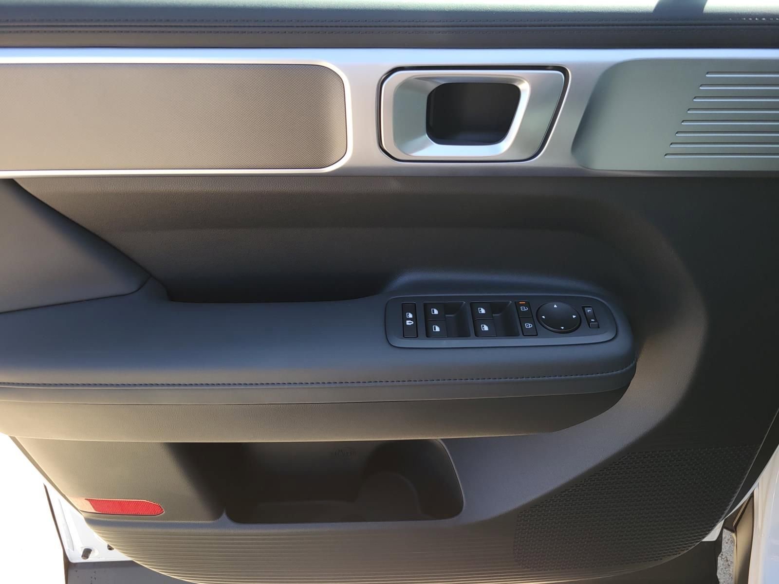 New 2026 Hyundai Santa Fe SEL image 13