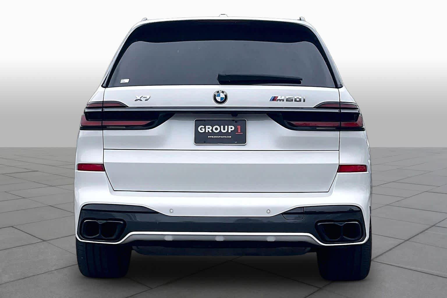 Used 2024 BMW X7 M60i w/ M Sport Professional Package AWD/4WD image 4