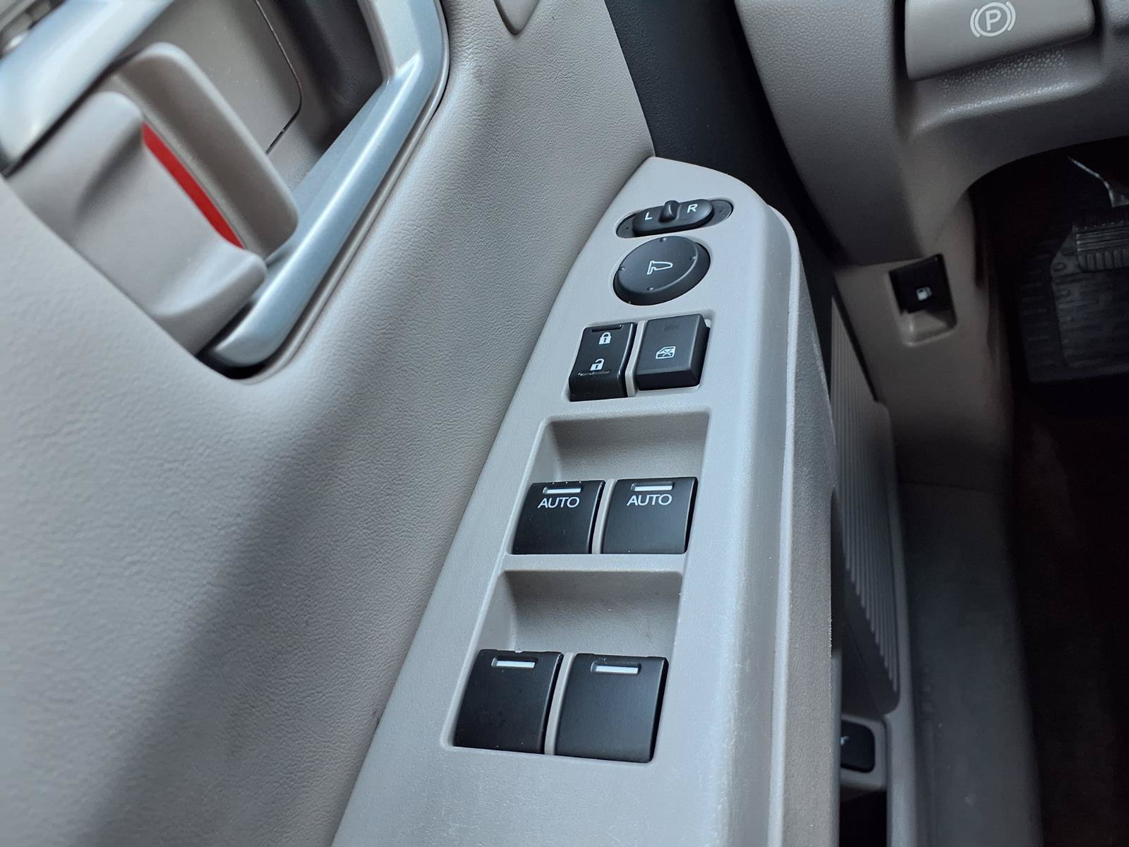 Used 2013 Honda Pilot Touring image 11