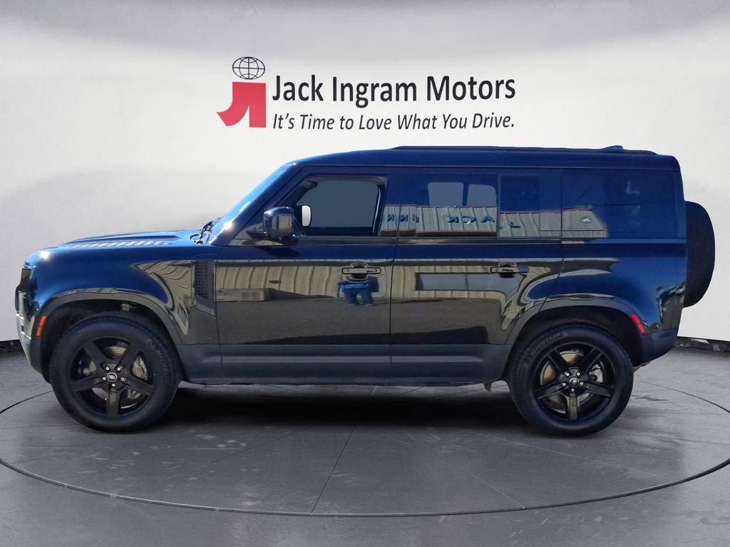 Used 2020 Land Rover Defender 110 HSE AWD/4WD image 2