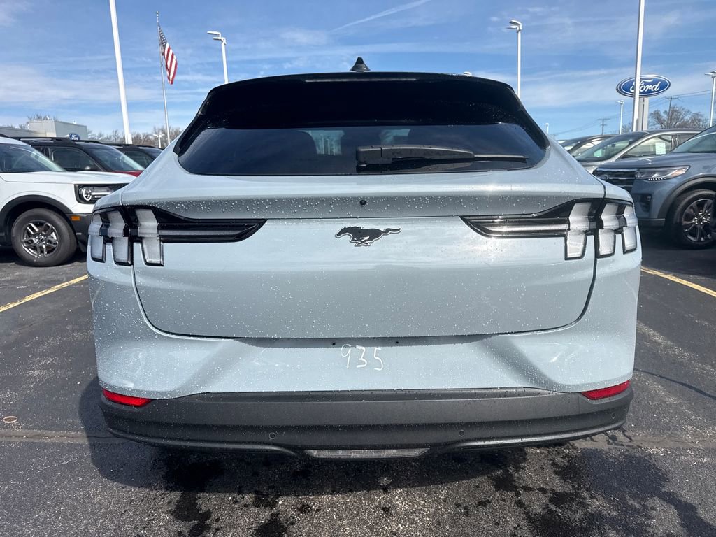 Used 2025 Ford Mustang Mach-E Select image 8
