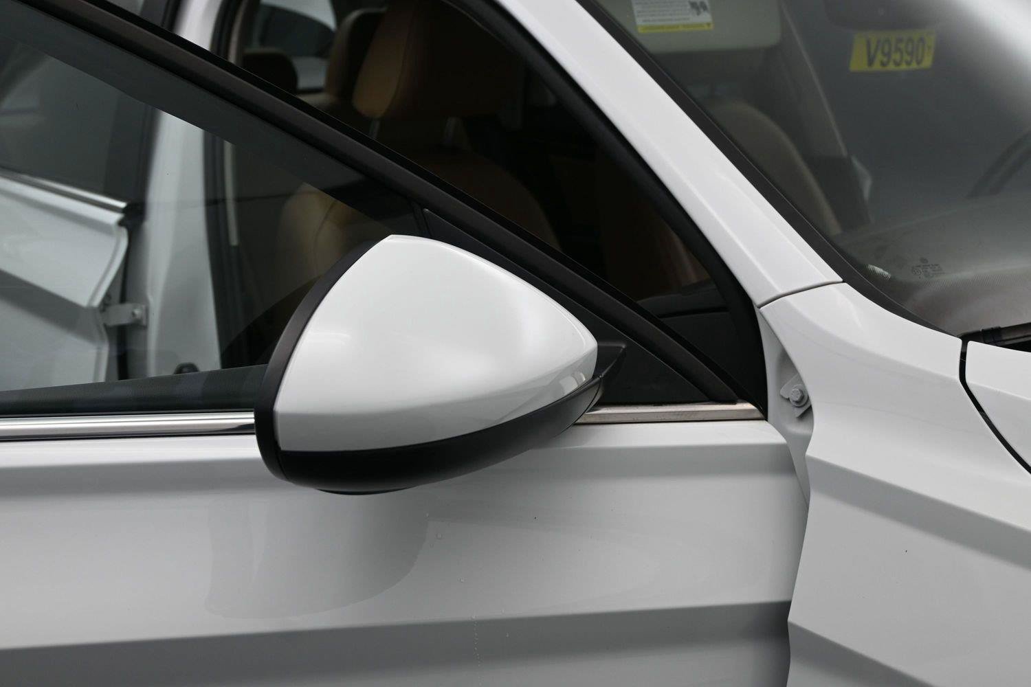 Used 2021 Volkswagen Jetta SE w/ SE Cold Weather Package FWD image 16