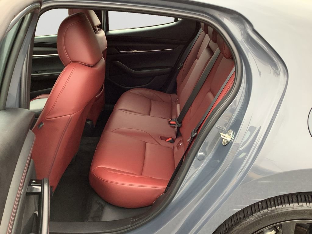 Used 2023 MAZDA MAZDA3 s image 15