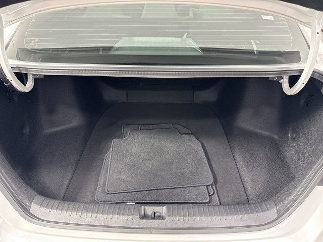 Used 2025 Honda Accord SE image 35