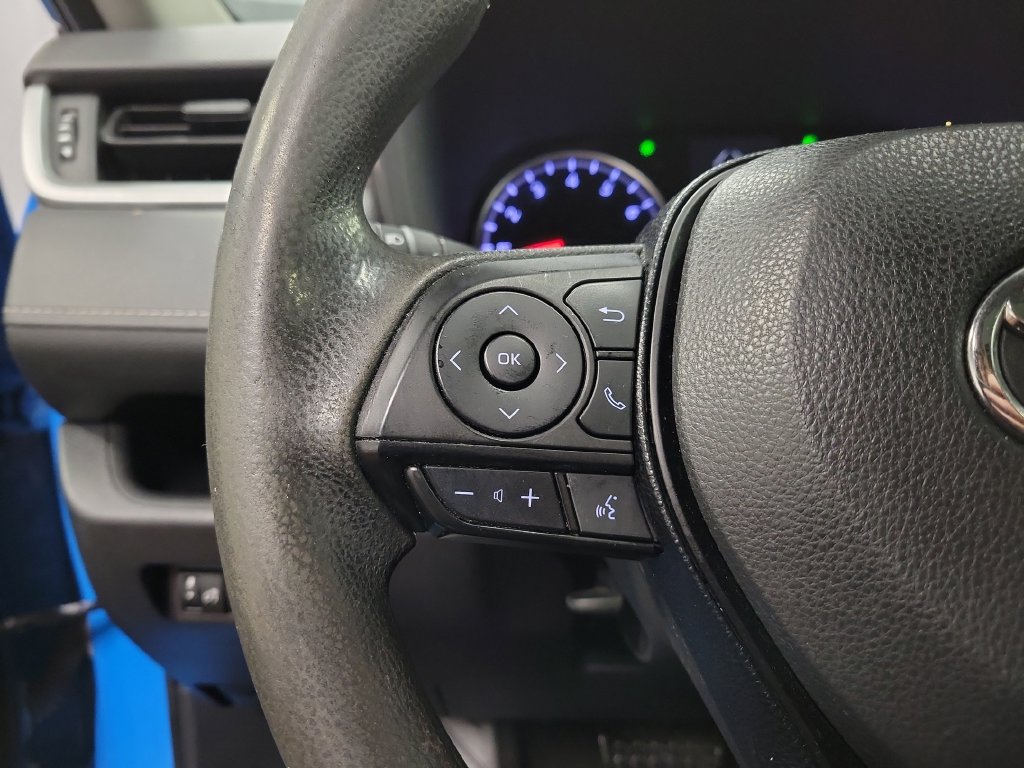 Used 2019 Toyota RAV4 XLE w/ All Weather Liner Package AWD/4WD image 24