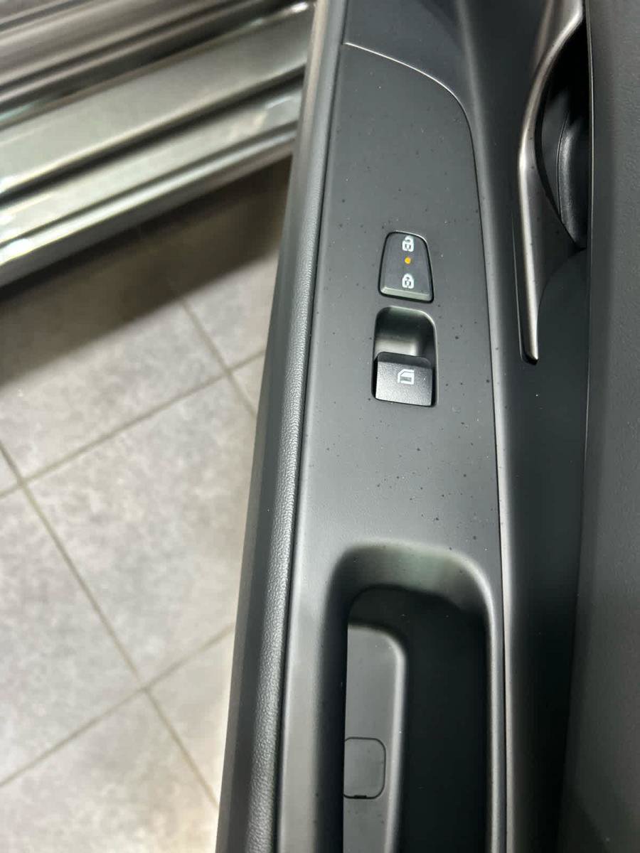 New 2026 Hyundai Elantra SEL Sport FWD image 29