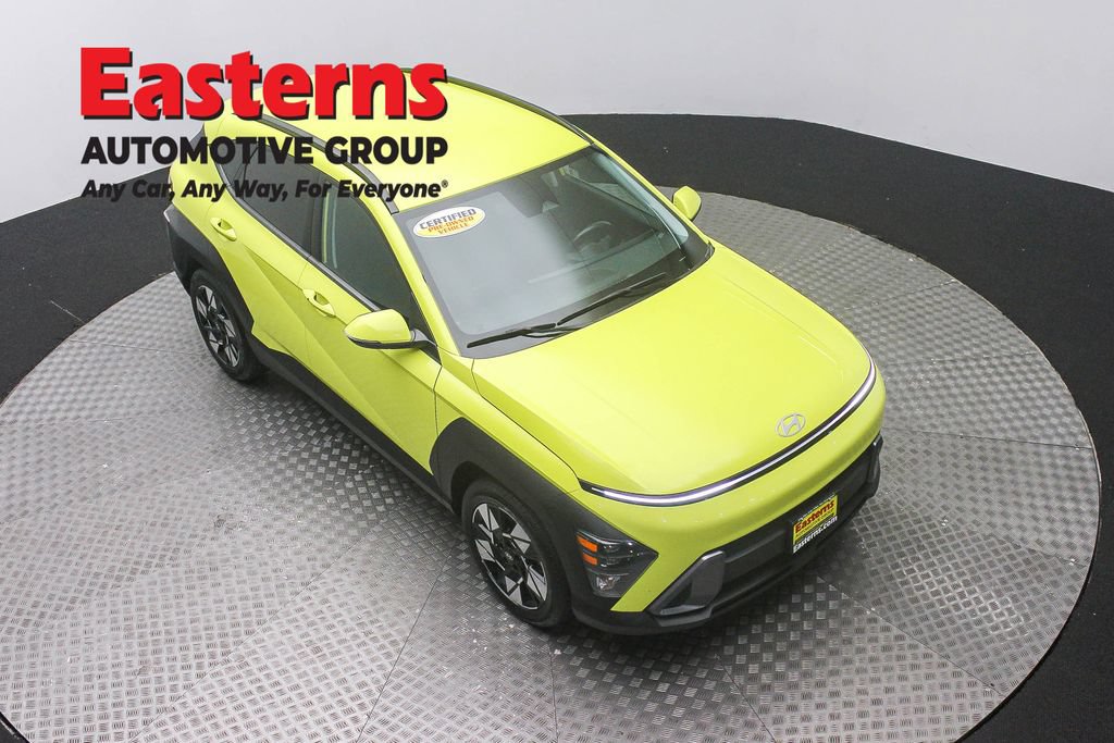 Used 2024 Hyundai Kona SEL FWD image 3