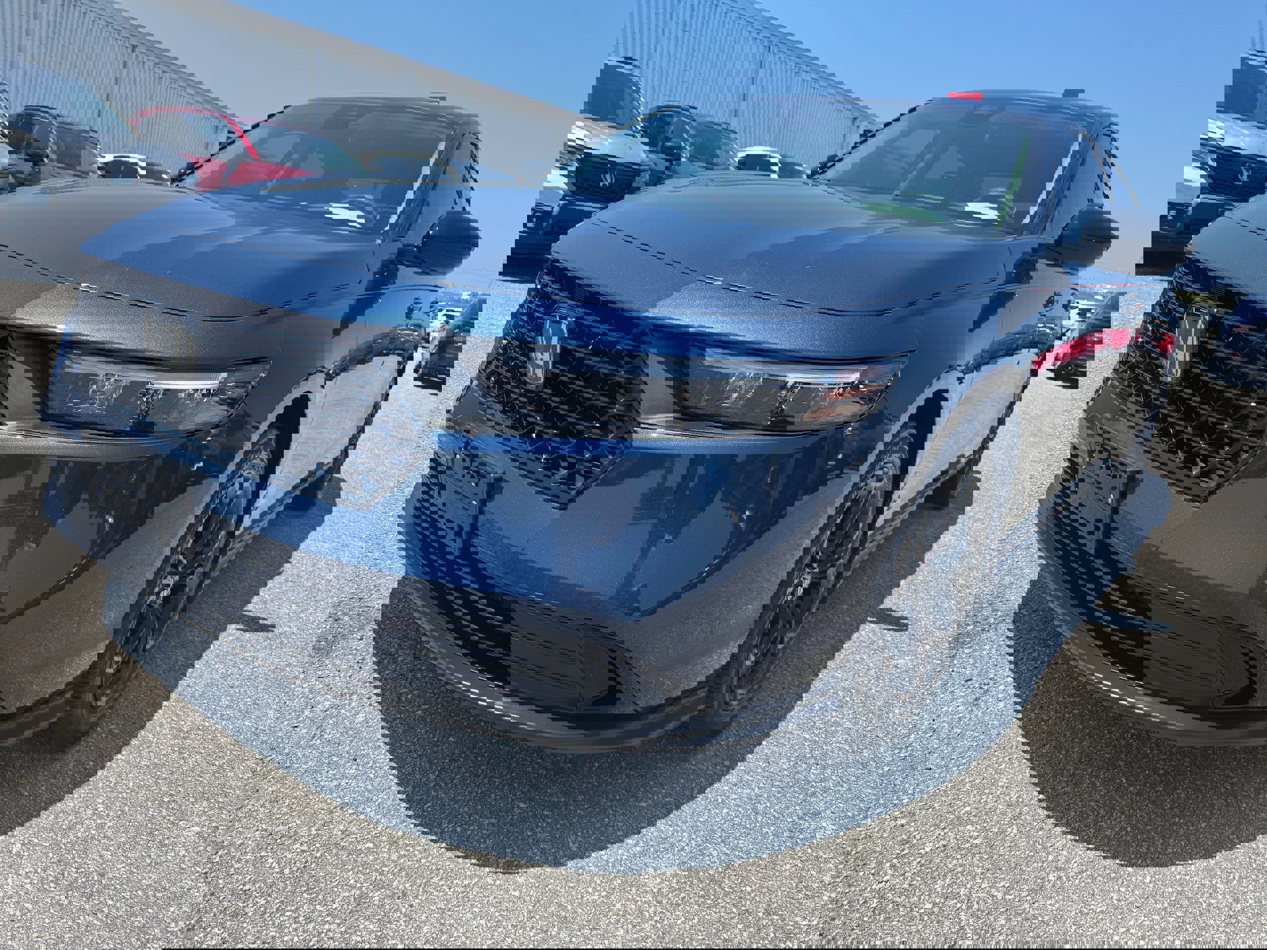 Used 2025 Honda Accord SE image 2