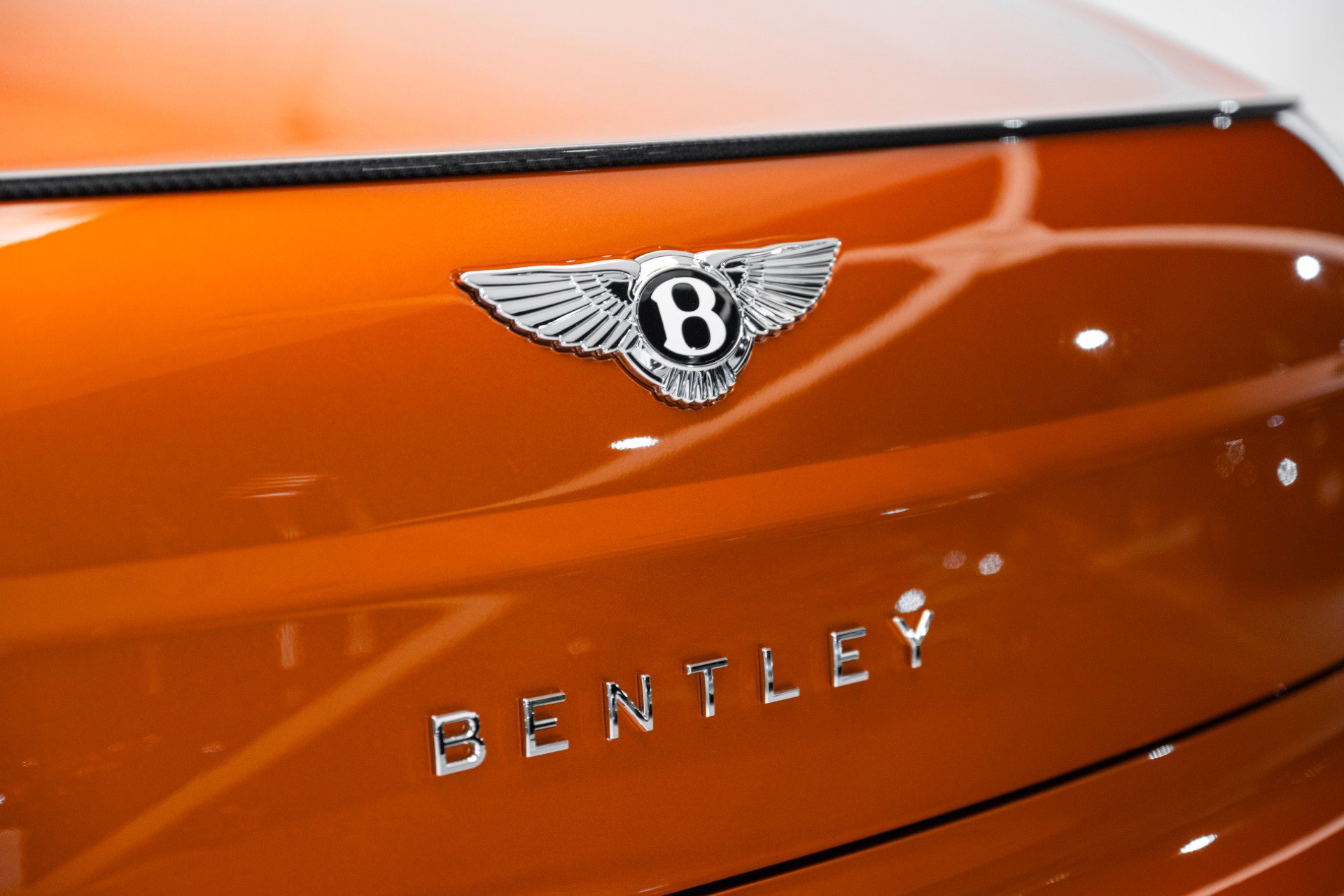 New 2025 Bentley Flying Spur Plug-In Hybrid image 19