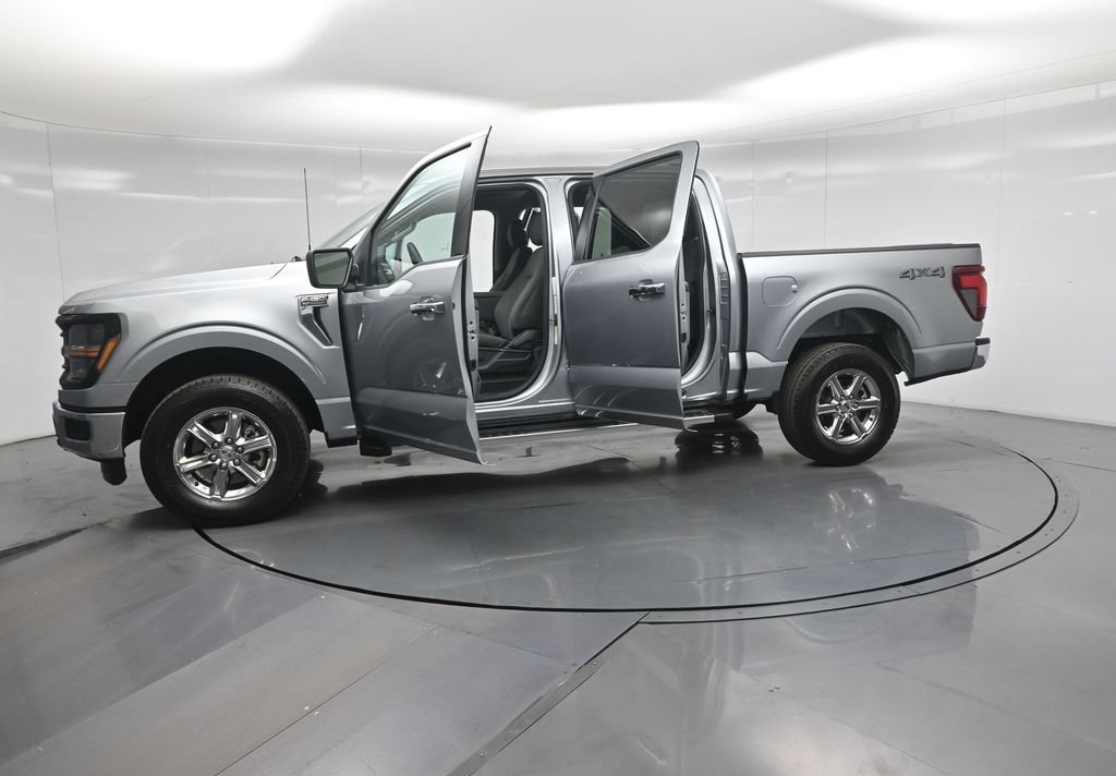Certified 2025 Ford F150 XLT w/ Equipment Group 301A Standard AWD/4WD image 32