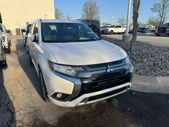 Used 2021 Mitsubishi Outlander SEL image 2