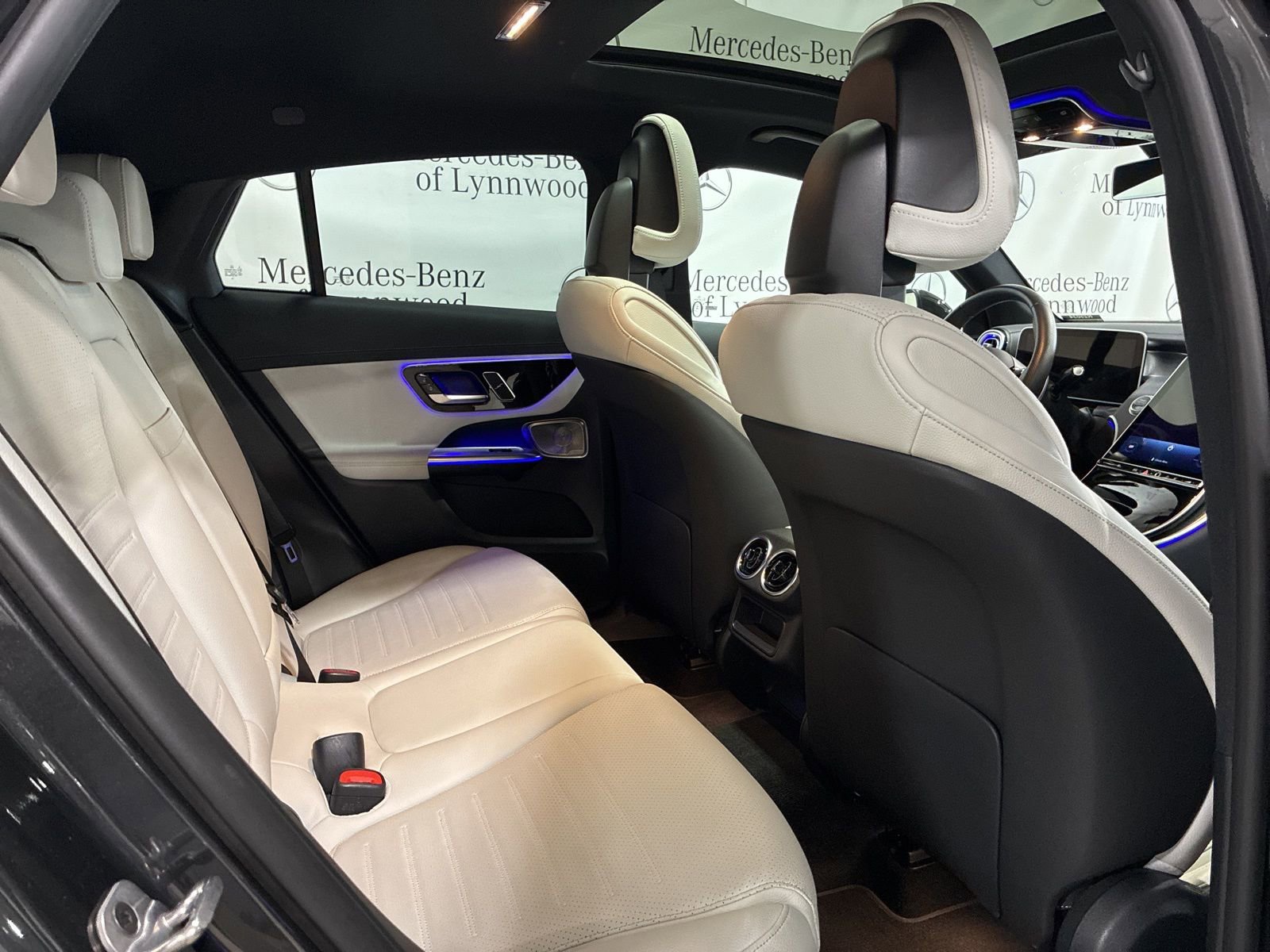 Used 2025 Mercedes-Benz GLC 300 GLC 300 Coupe image 22