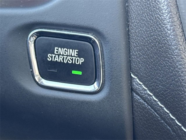 Certified 2017 GMC Acadia Denali w/ Technology Package image 17