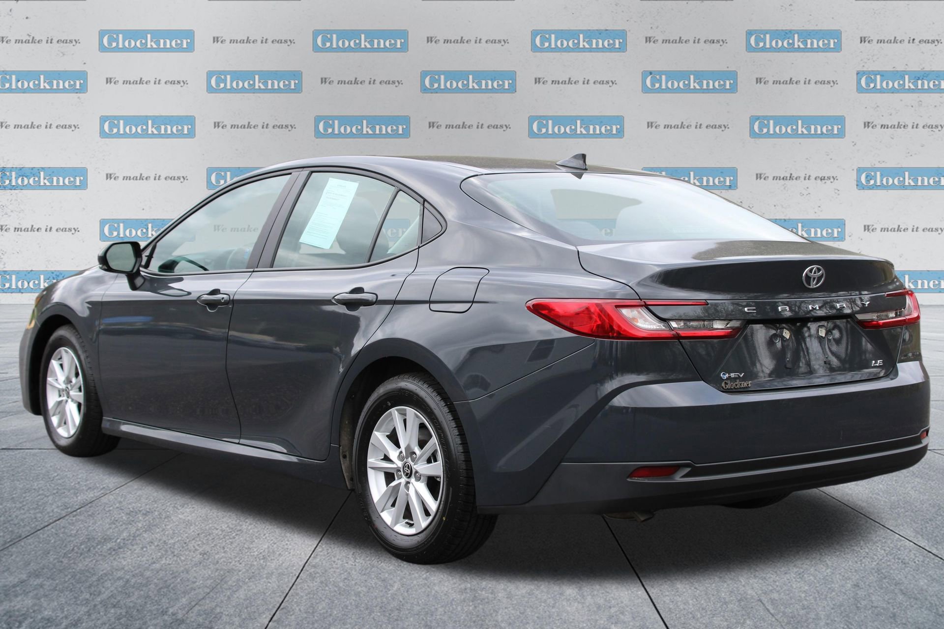 Used 2025 Toyota Camry LE image 8