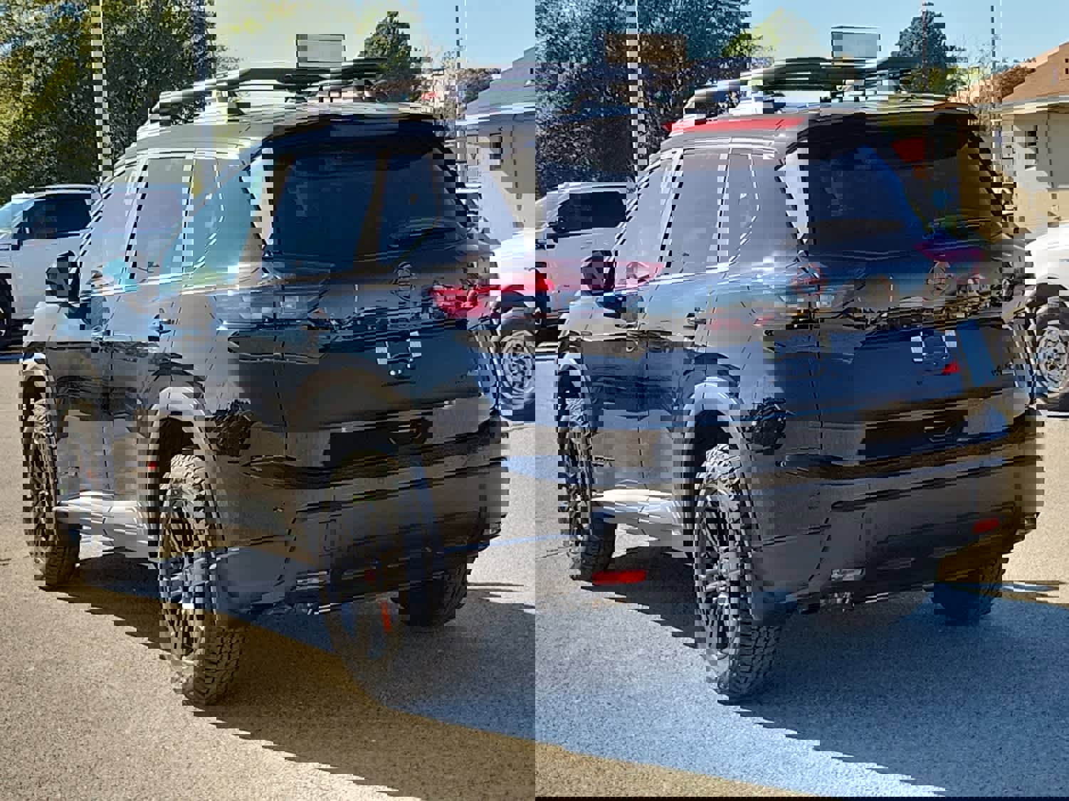 New 2026 Nissan Rogue SV image 4